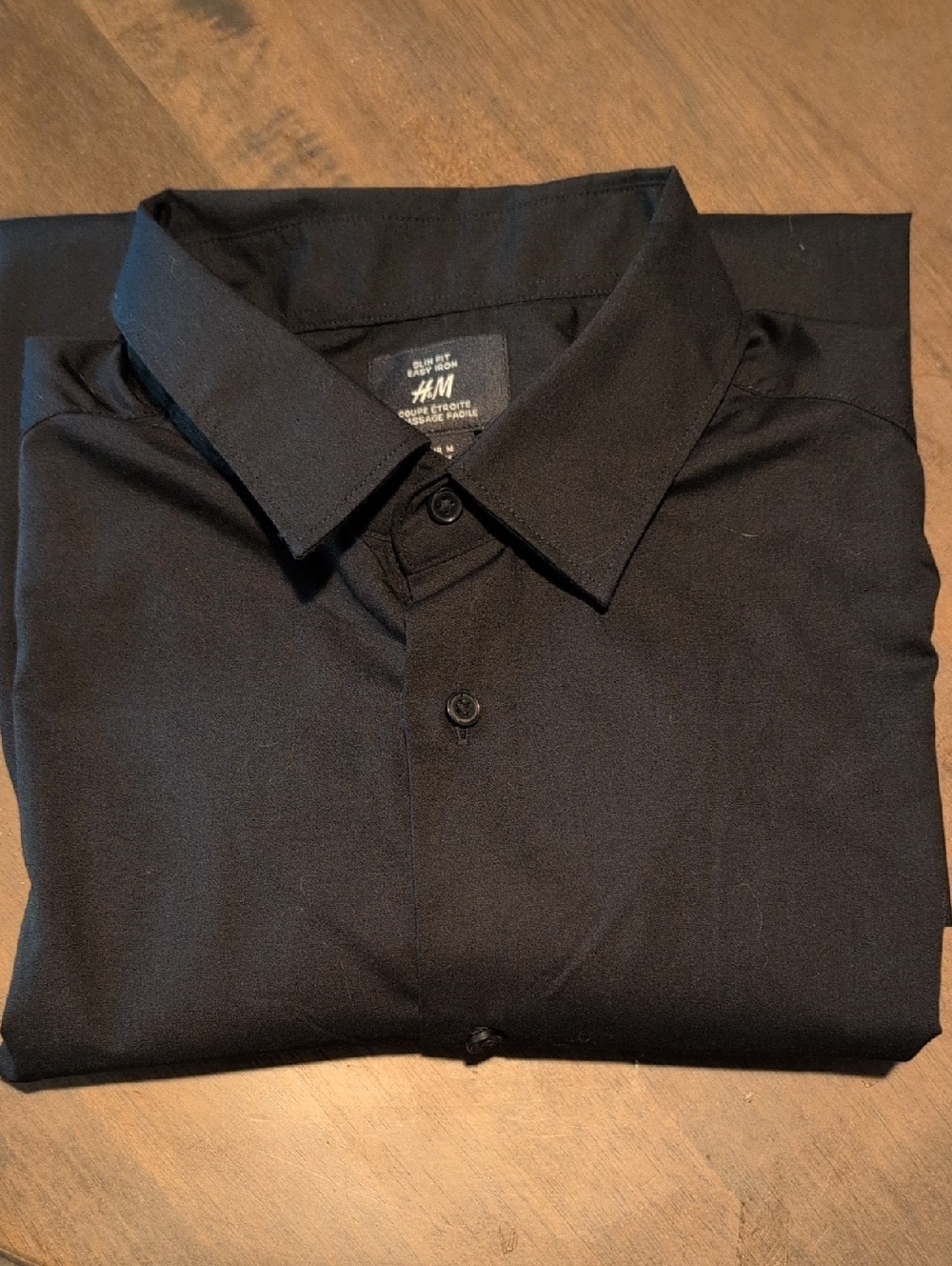 H&M Men's Black Dress Shirt - Classic Button-Up